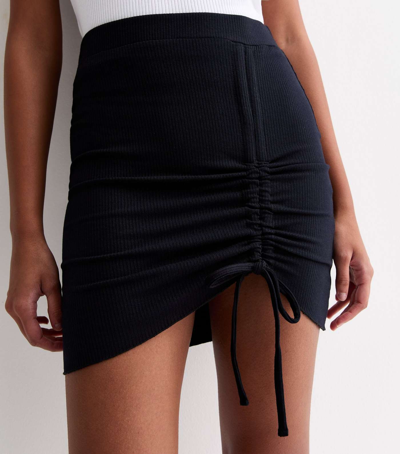 Black Ruched Ribbed Mini Skirt Image 2