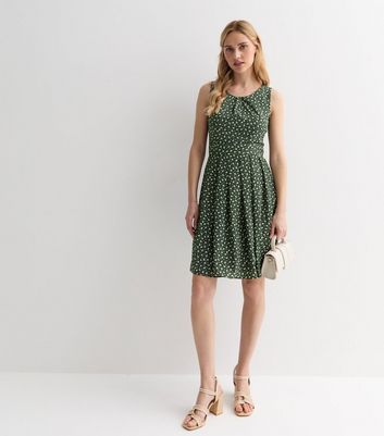 Gini London Green Floral Print Sleeveless Mini Dress New Look