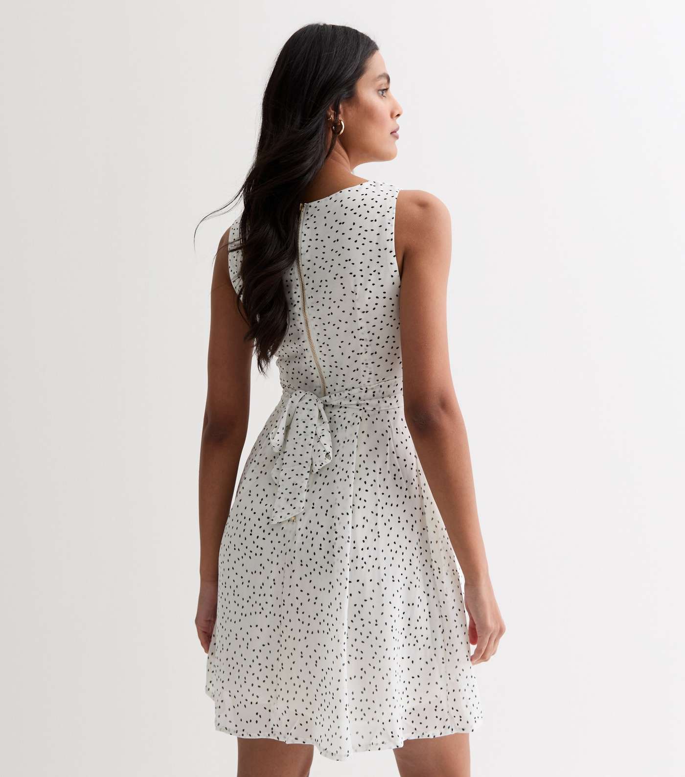 Gini London Off White Dalmatian Print Wrap Front Mini Dress Image 4