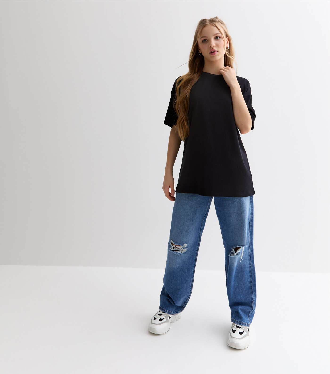 Girls Black Cotton Longline Oversized T-Shirt Image 3