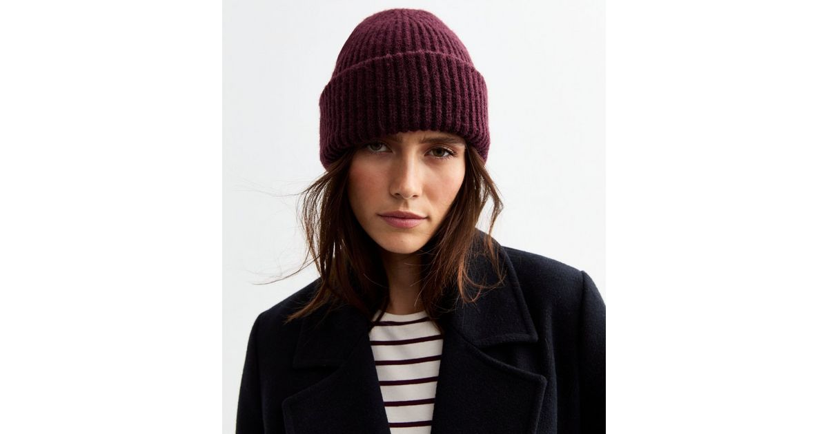 Burgundy Rib Chunky Knit Beanie Hat New Look