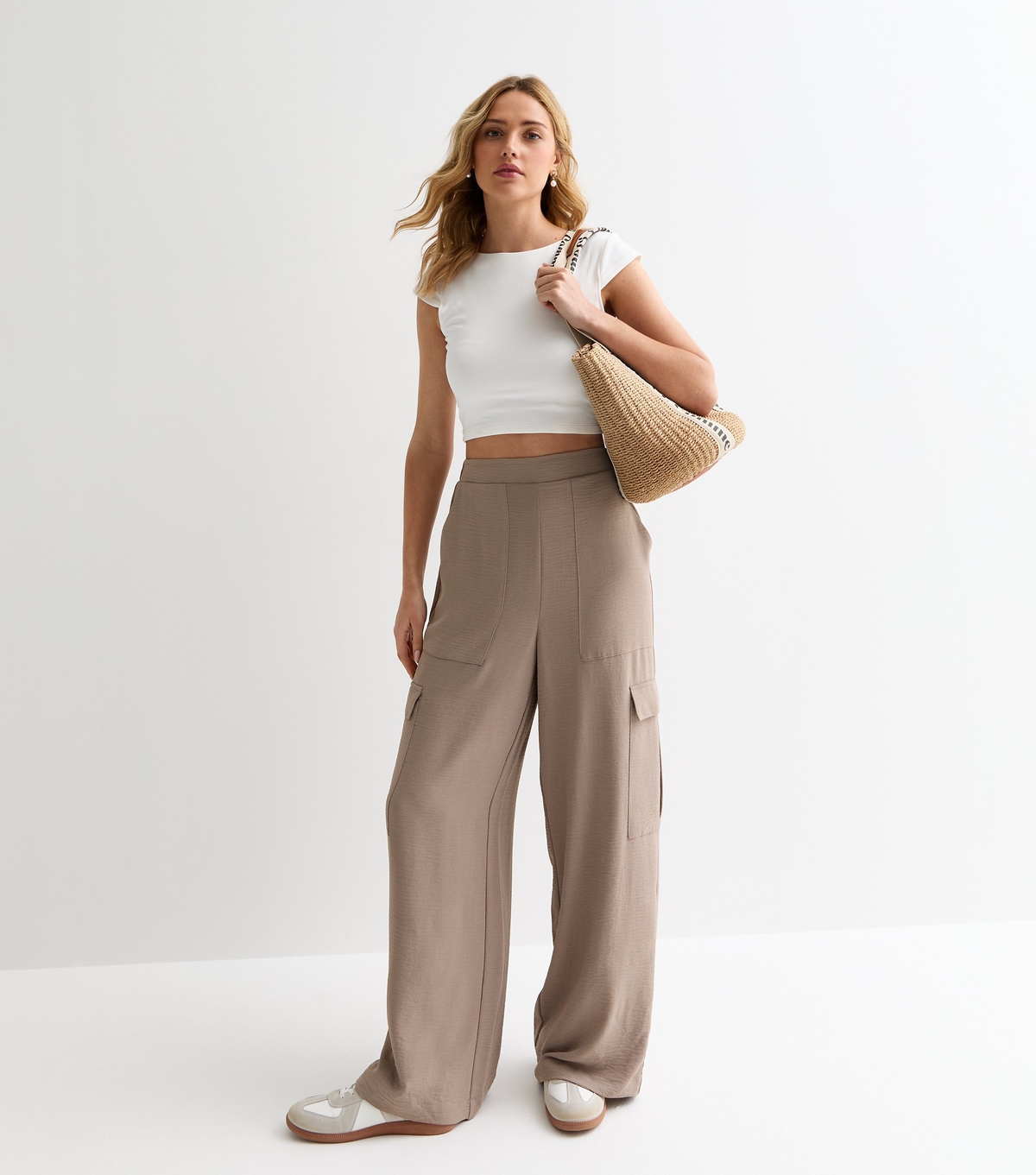 Women's Light Brown Cargo Trousers New Look