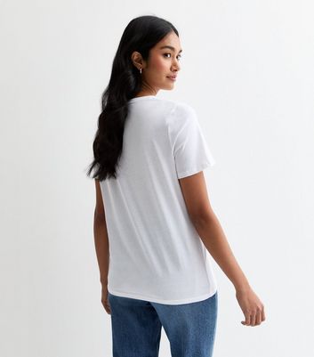 White Teddy Print Girlfriend T-Shirt New Look