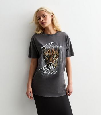 Dark Grey Fierce Leopard Print Oversized Cotton T-Shirt New Look
