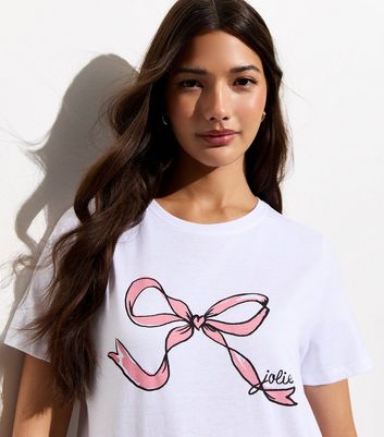 White Cotton Bow Print Girlfriend T-Shirt New Look