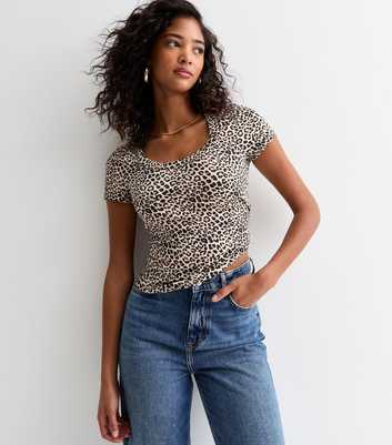 Brown Leopard Print Scoop Neck T-Shirt