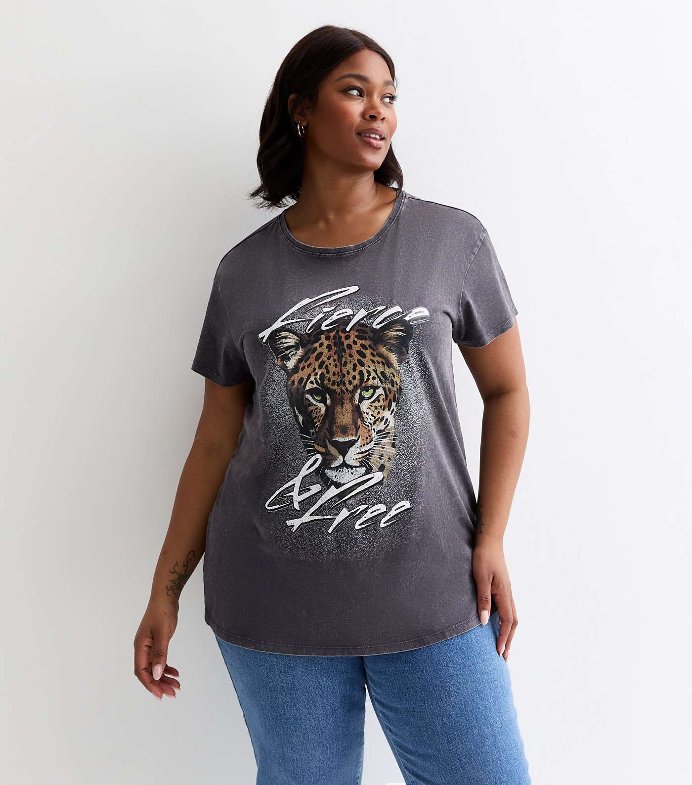 Curves Dark Grey Acid Wash Cotton Fierce & Free Leopard Print T-Shirt Image 2