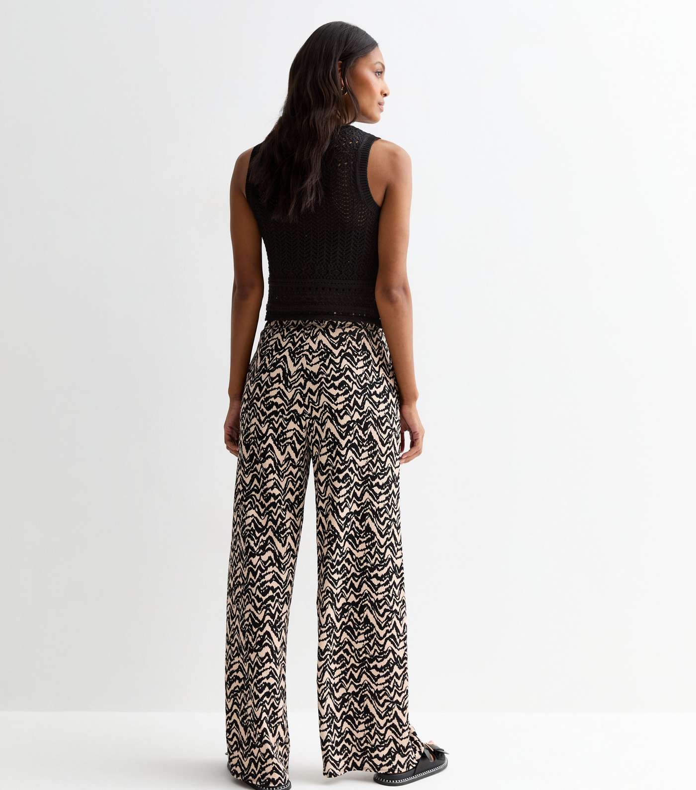 Black Crinkle Stretch Abstract Print Trousers  Image 4