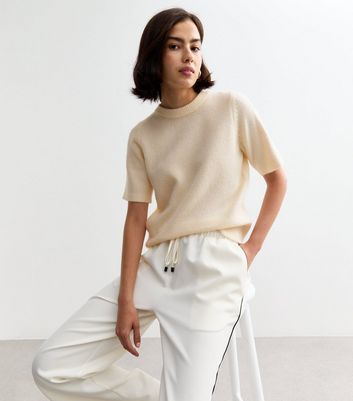 Cream Short Sleeve Soft Knit Top New Look