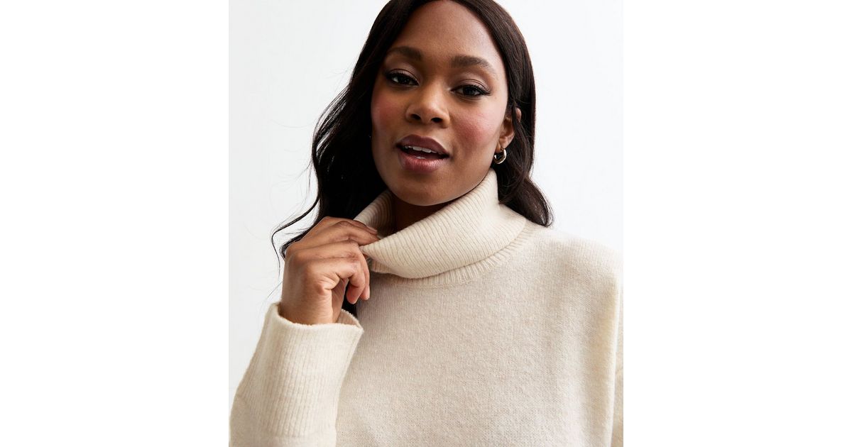 Curves Cream Slit Hem Roll Neck Jumper New Look