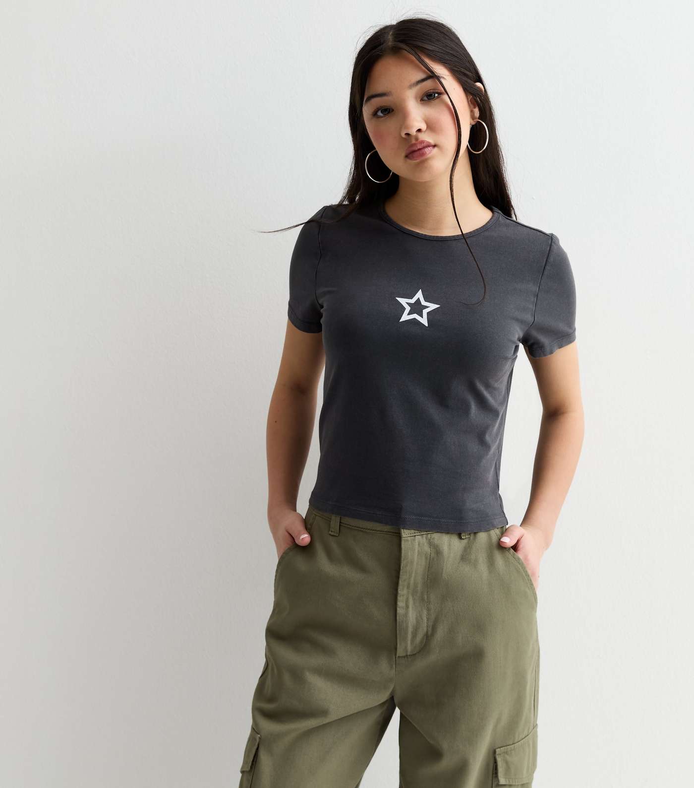 Girls Grey Distressed Star T-Shirt  Image 2