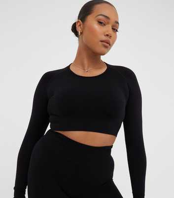 WKNDGIRL Black Seamless Long Sleeve Crop Top