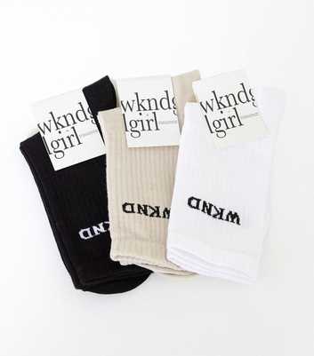 WKNDGIRL 3 Pack Black Stone and White Socks