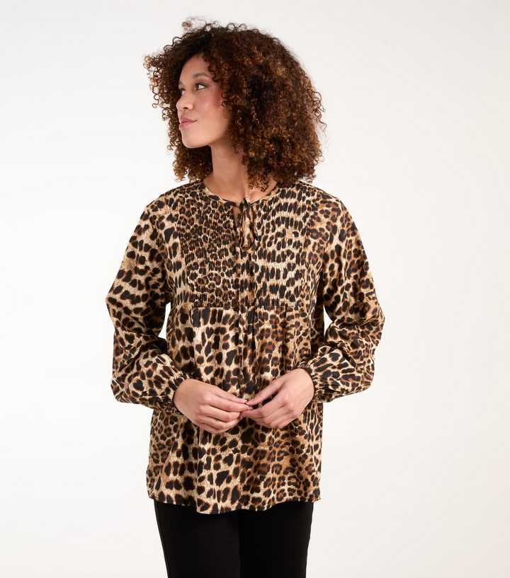 Color Block Leopard Pullover Blouse