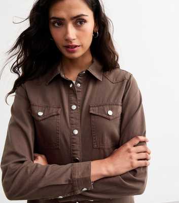 Tall Brown Buttoned Pocket Denim Shirt