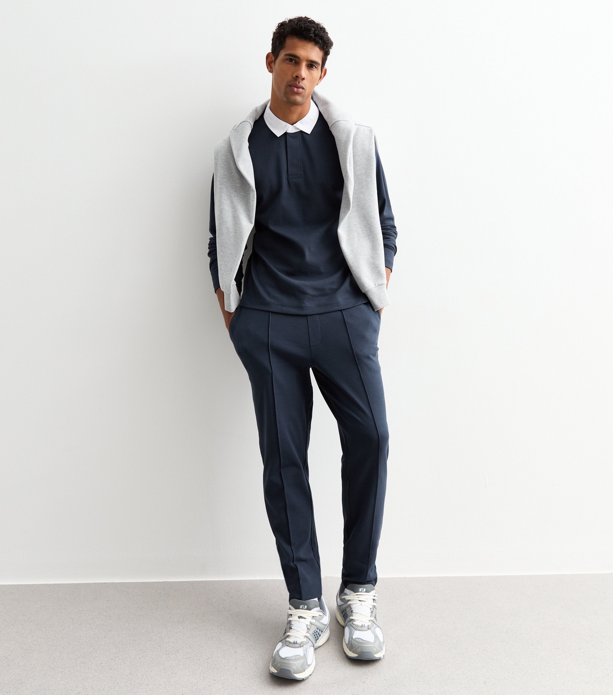 Men's Navy Regular Pintucked Joggers New Look