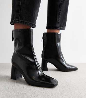 Wide Fit Black Leather-Look Heel Ankle Boots