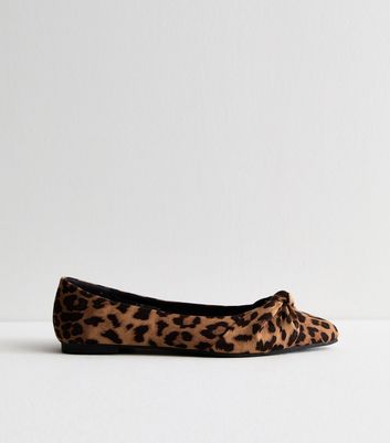 Leopard print flat shoes wide fit best sale