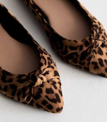 Leopard print flat shoes new look best sale