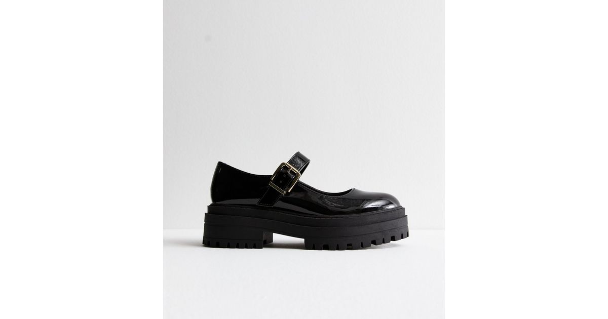 CC MARY JANE SHOES IN BLACK LAMBSKIN WITH GOLD HARDWARE