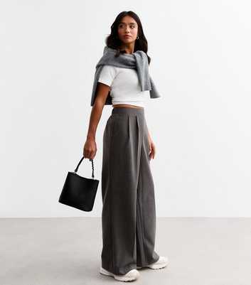 Petite Dark Grey Pull On Wide Leg Tailored Trousers