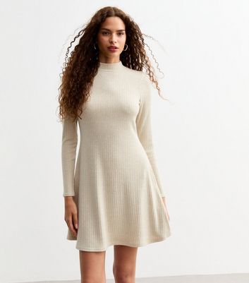 Cream skater dress uk hotsell