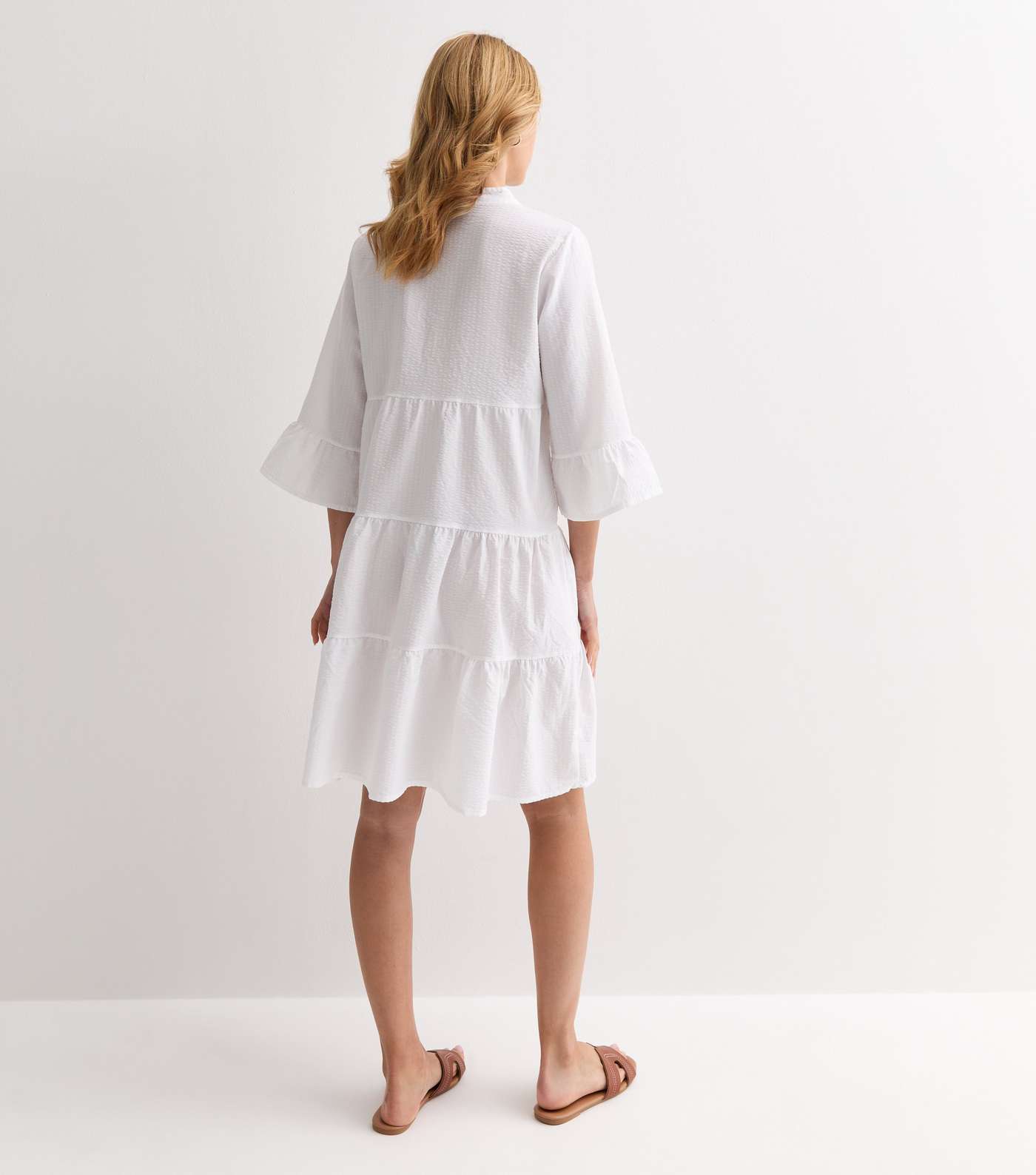 Gini London White Textured Tiered Mini Dress Image 4
