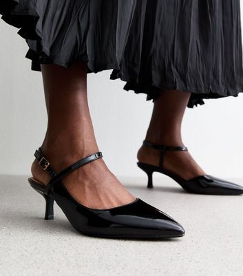 Asymmetric court fashion shoes