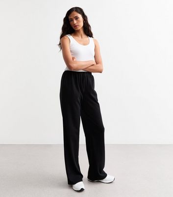 Tall Black Wide Leg Joggers New Look