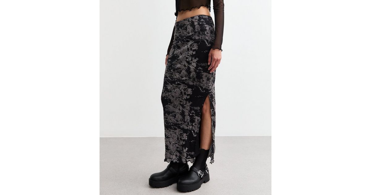 Flocked Velvet Mesh Midi Skirt