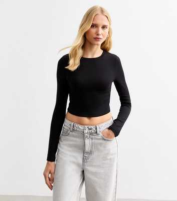 Black Long Sleeve Cropped T-Shirt