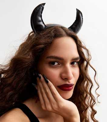 Black Leather-Look Devil Horn Halloween Headband