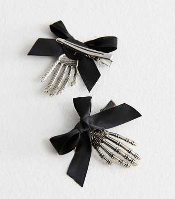 Pack of 2 Silver Skeleton Hand Halloween Hair Slides