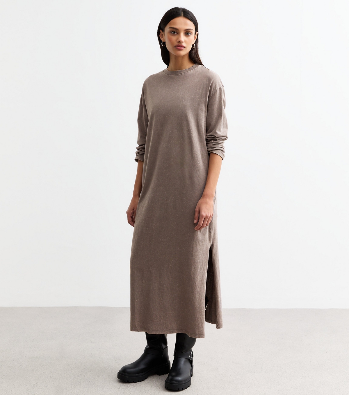 Women's Brown Acid T-Shirt Long Sleeve Midi Dress New Look