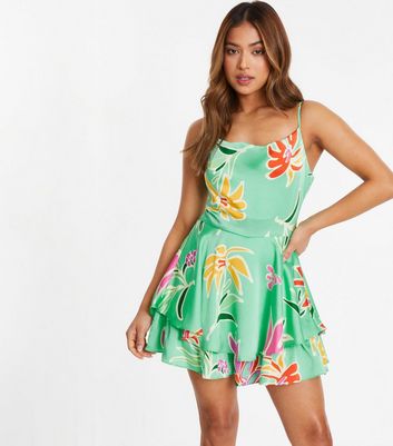 QUIZ Petite Mint Green Tropical Print Playsuit New Look