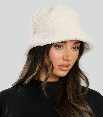 Bucket hats new look online