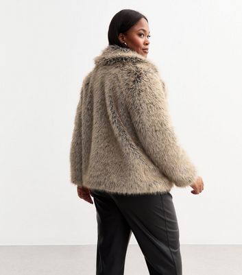 Curves Grey Cropped Faux Fur Jacket New Look