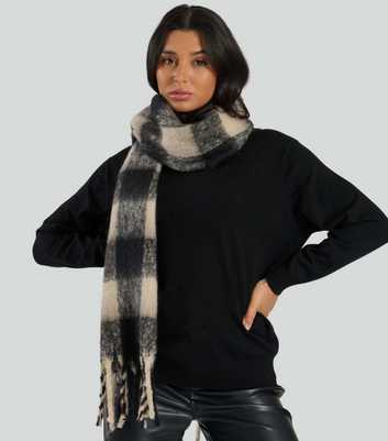 South Beach Black Checked Fluffy Scarf