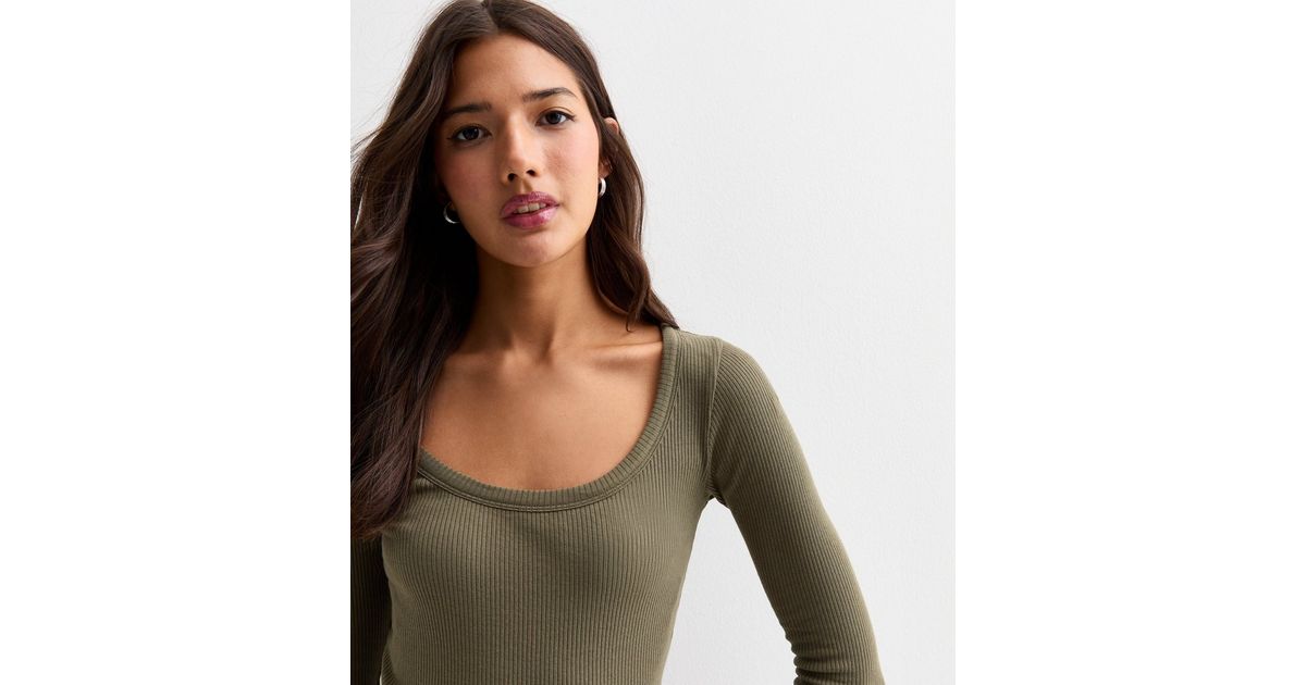 Nikibiki Cap Sleeve Scoop Neck Top in Black main image 1