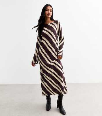 Brown Diagonal Stripe Print Maxi Dress