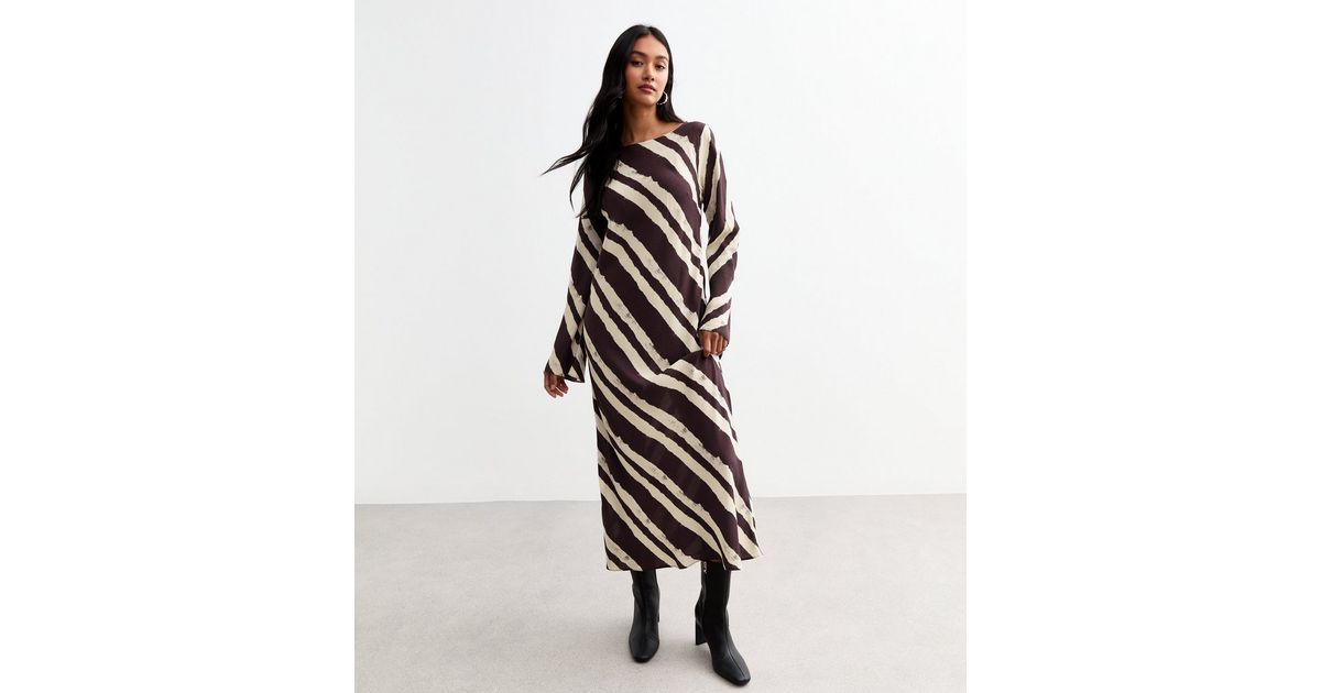 wave stripe print maxi dress