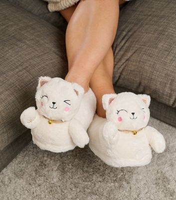 Loungeable White Lucky Cat Slippers New Look