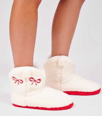Loungeable Cream Cowboy Boot Borg Slippers