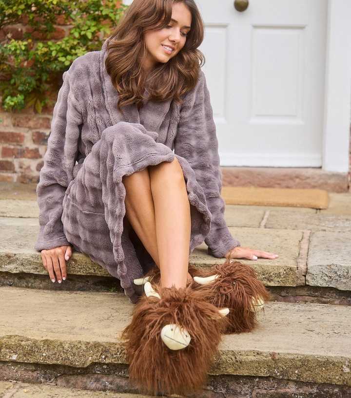 Loungeable Brown Highland Cow Slippers