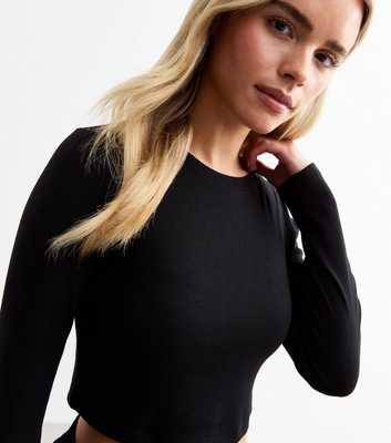 Petite Black Cropped Long Sleeve Top