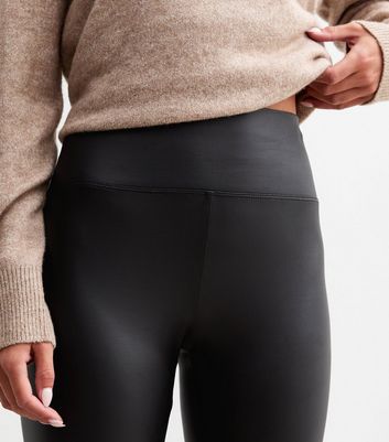 Petite Black Wet Look Leggings New Look