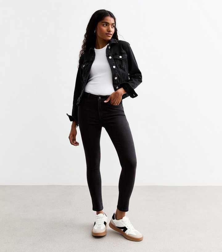 Petite Washed Black Mid Rise Slim Jeans 