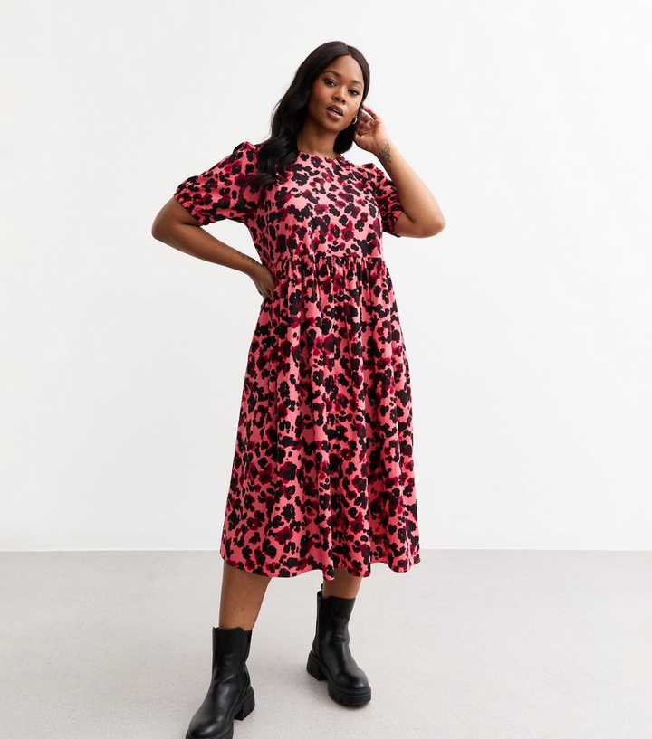 Curves Pink Crepe Printed Midi Dress