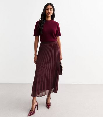 Burgundy Pleated Chiffon Midi Skirt New Look