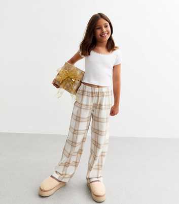 Cream Christmas T-Shirt And Checked Bottoms Pyjama Set